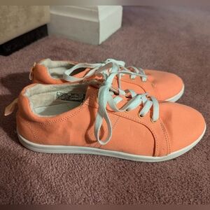 Vionic Beach Stinson Sneakers